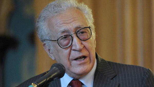 El-Arabi discusses Syrian crisis with Brahimi - ảnh 1