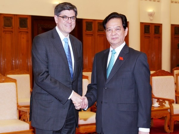 Prime Minister Nguyen Tan Dung receives US Treasury Secretary Jacob J. Lew - ảnh 1