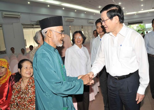 President Truong Tan Sang meets voters in Ho Chi Minh City - ảnh 1