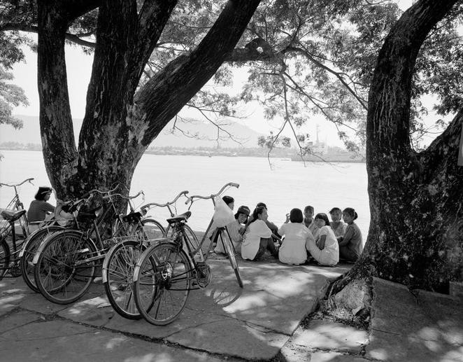 Vietnamese life in the 1990s - ảnh 22