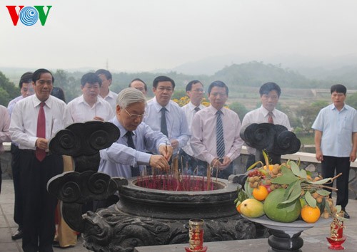 Party General Secretary visits Ha Tinh province - ảnh 1