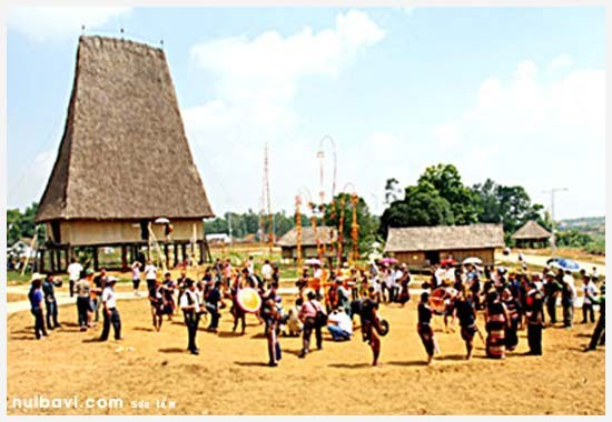 Culture village of Vietnamese ethnic minority groups - ảnh 1