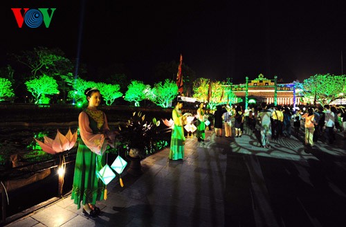 Gastronomy from the Royal Palace of Hue - ảnh 2