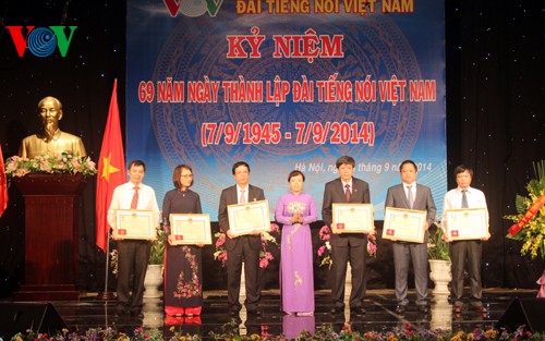 VOV celebrates 69th anniversary  - ảnh 2