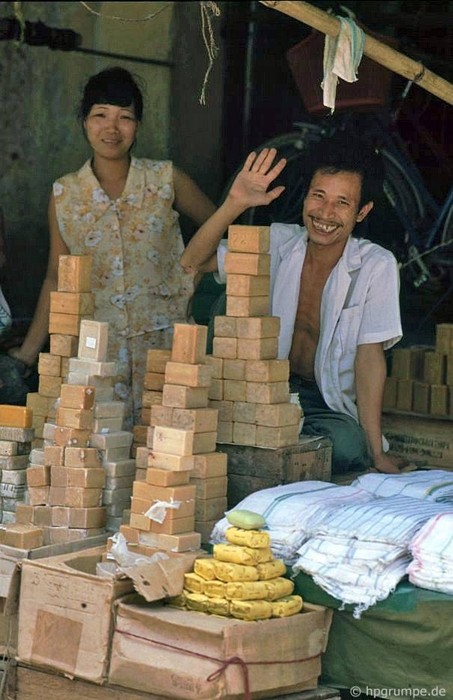 Hanoi city streets in the post-subsidy period  - ảnh 21