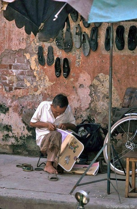 Hanoi city streets in the post-subsidy period  - ảnh 9