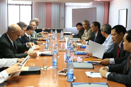 Vietnam, Cuba step up financial cooperation  - ảnh 1