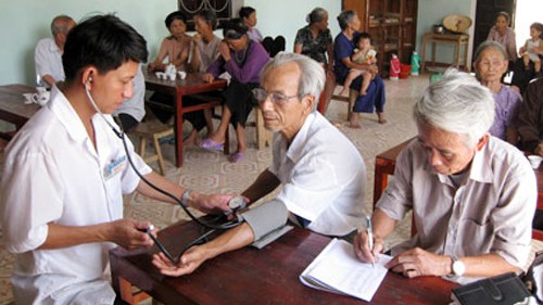 Social security achievements contribute to national stability and development - ảnh 1