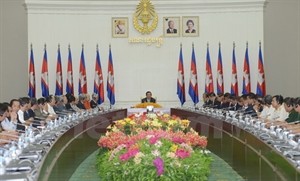 Cambodian PM receives Vietnam-Cambodia Friendship Association delegation - ảnh 1