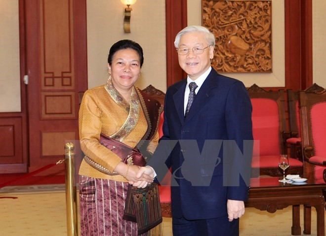 Party General Secretary welcomes Lao Party official - ảnh 1