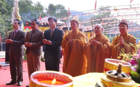 2015 National Buddhist Festival begins - ảnh 1