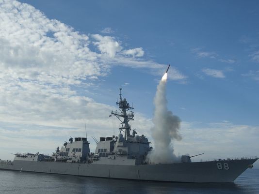 Pentagon reveals weapon purchasing plan in 5 years - ảnh 1