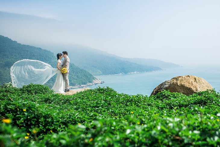 Wedding photo settings in and around Danang - ảnh 15