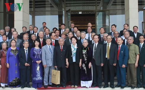 NA Chairwoman meets pensioners from Thai Binh - ảnh 1