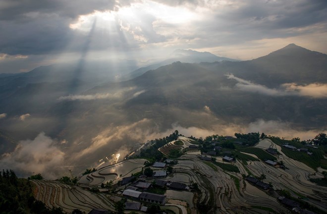 Hoang Su Phi terraced fields in rainy season - ảnh 4