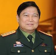 Vietnamese Defense Minister Ngo Xuan Lich  receives US 