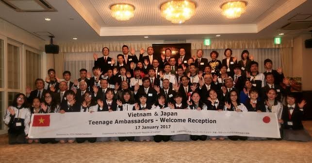 Vietnam-Japan teenage ambassadors join an exchange  - ảnh 1