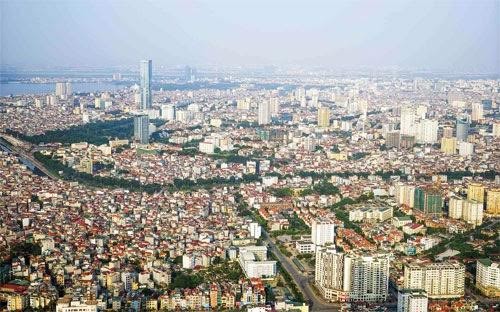 Fitch raises economic outlook for Vietnam to positive - ảnh 1