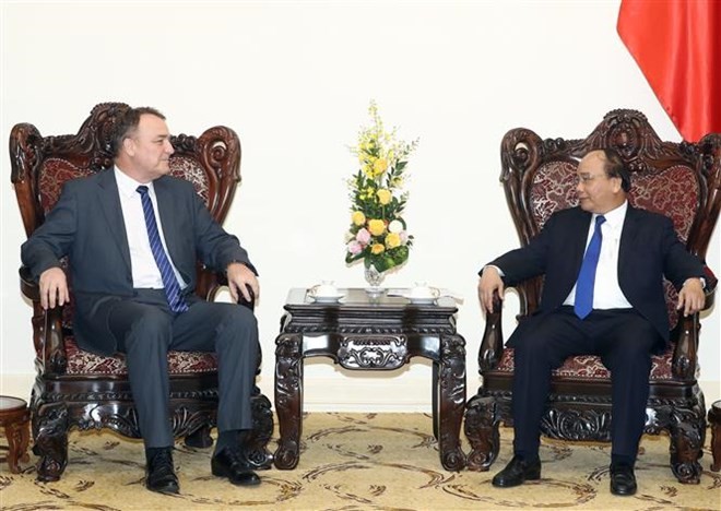 Prime Minister hosts outgoing Slovak ambassador - ảnh 1