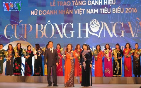 Outstanding female entrepreneurs honored  - ảnh 1