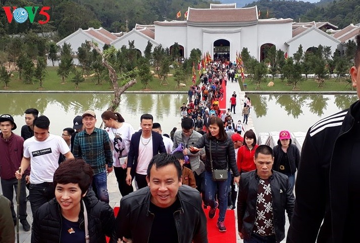 Spring festivals opens nationwide - ảnh 1