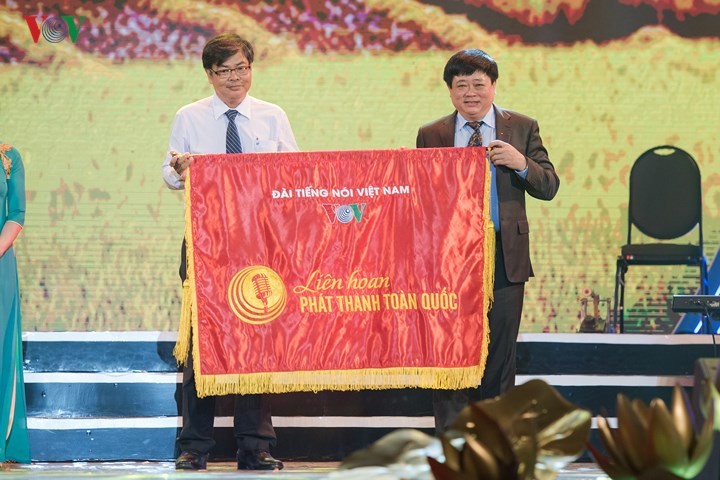 VOVWorld  wins gold prize at National Radio Festival  - ảnh 2