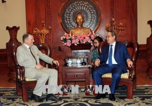 HCMC, Saint Petersburg enhance cooperation - ảnh 1