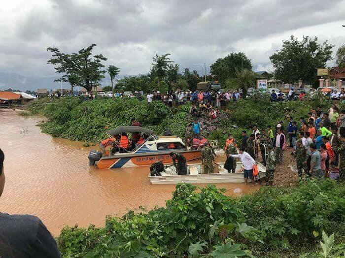 Vietnamese help Laos recover from dam collapse - ảnh 1