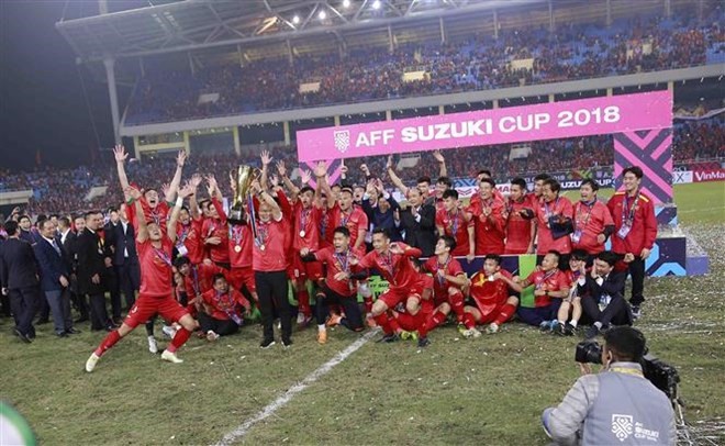 Vietnam remains in FIFA top 100 - ảnh 1