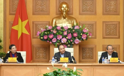 PM chairs Social Economic sub-committee meeting - ảnh 1