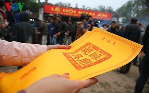 Important ritual at Tran Temple Festival in Nam Dinh - ảnh 1