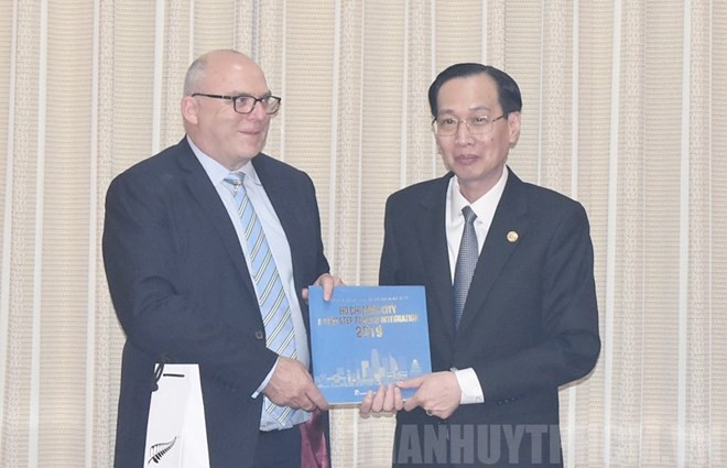 HCMC, New Zealand pledge for enhanced education cooperation - ảnh 1