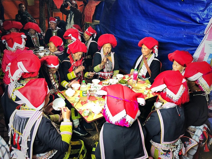 “Maturity” ritual of Dao ethnic in Lao Cai - ảnh 11