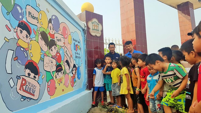 Messages from landmine murals at Cua Viet preschool - ảnh 1