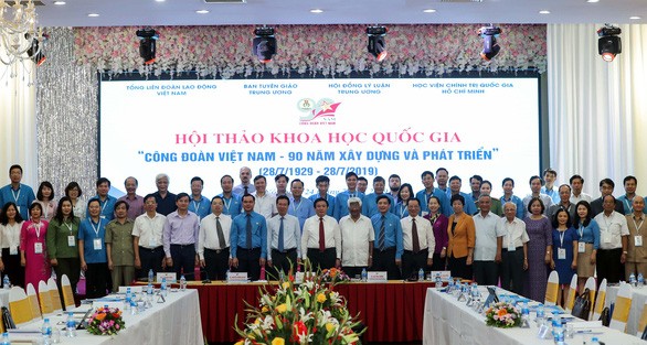 Vietnam marks 90th anniversary of Trade Union  - ảnh 1