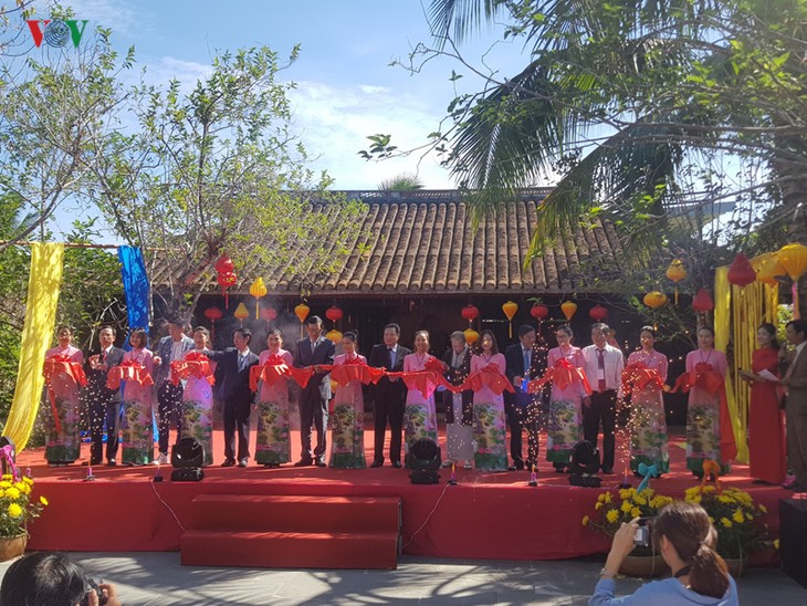 Festivals highlight northern, central cultures - ảnh 1