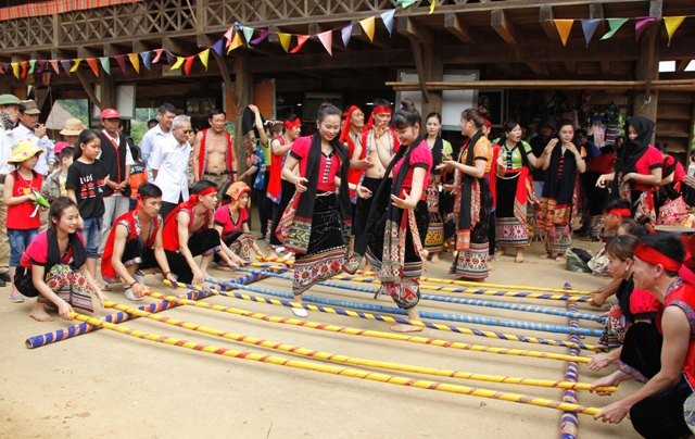 Festivals, art programs mark National Day - ảnh 1