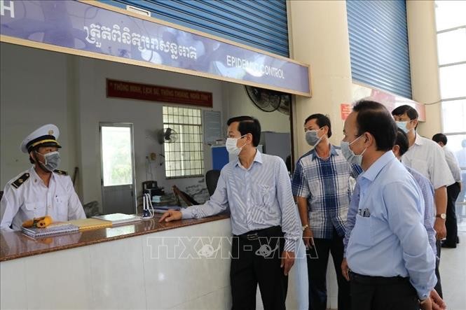 Vietnam confirms three more Covid-19 cases, all foreigners - ảnh 1