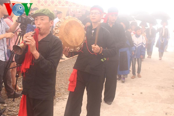 Traditional musical instruments of the Dao Khau - ảnh 2