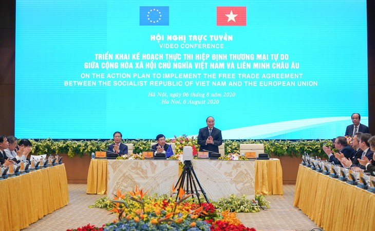 Prime Minister underlines tasks of EVFTA implementation - ảnh 1