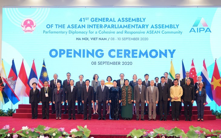 Vietnam pledges enhanced effort as AIPA Chair 2020 - ảnh 1