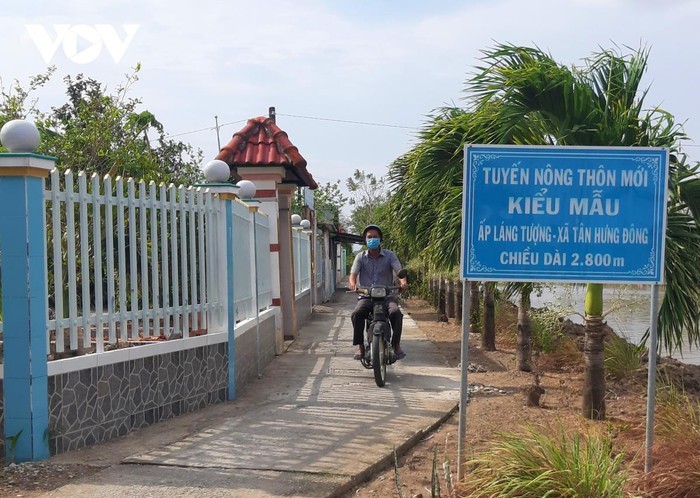 Role-model residential areas in Ca Mau province - ảnh 2