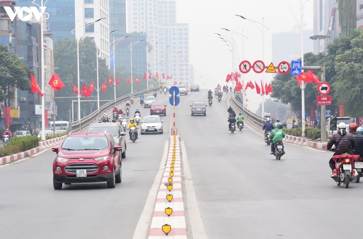 Hanoi decorated for National Party Congress  - ảnh 3