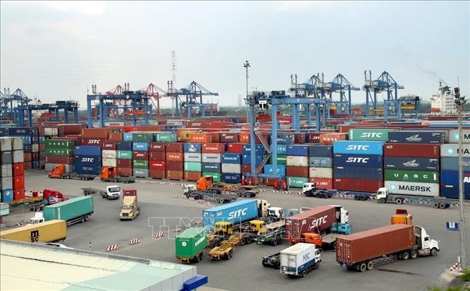  Vietnam’s export-import growth hits 10-year high - ảnh 1