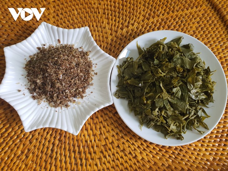 Pickled cassava leaves, a specialty of the Red Dao - ảnh 3