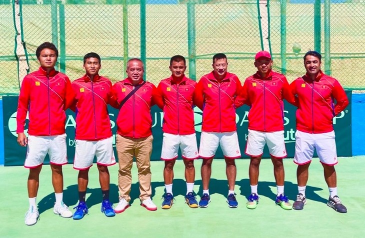 Vietnam wins berth for 2022 Davis Cup World Group II playoffs - ảnh 1