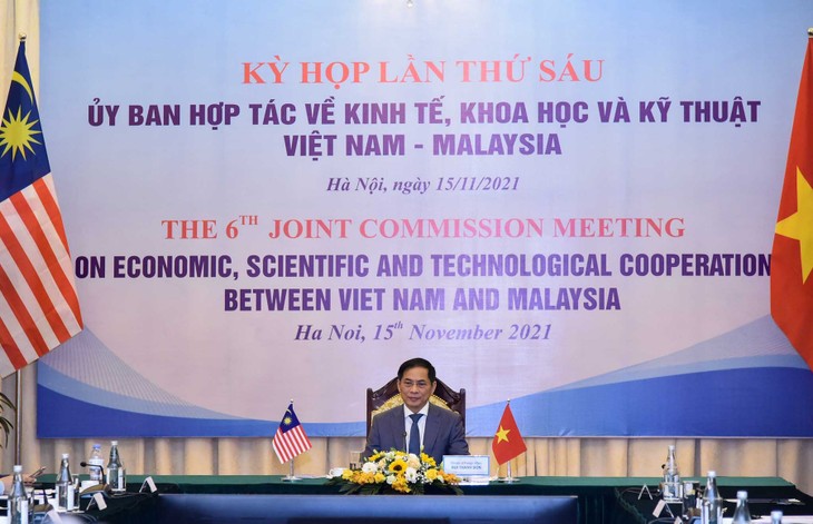 Vietnam, Malaysia target 18 bil USD two-way trade by 2025 - ảnh 1