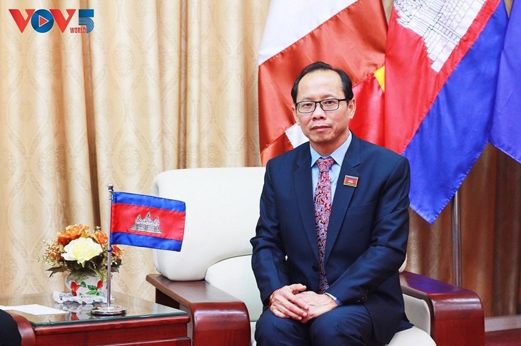 Vietnam-Cambodia friendship, solidarity promoted - ảnh 3