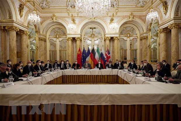 Iran, Russia optimistic about nuclear talks  - ảnh 1