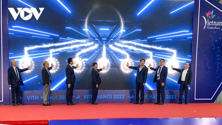 Vietnam International Travel Mart 2022 opens - ảnh 1